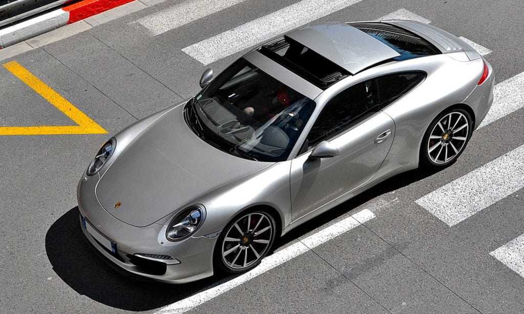 35+ Actuator Applications and Their Functions in Automation Systems 4 Sunroof pada mobil Porsche 911 Carrera Image by Alexandre Prevot (Flickr)