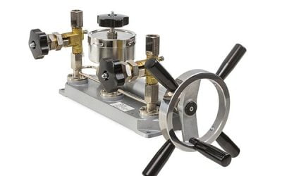 Comparator