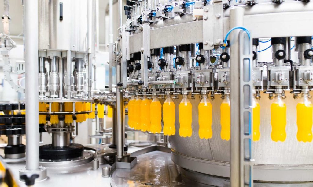 Pneumatic System Applications in the Food & Beverage Industry 3 Sistem otomasi industri untuk Food and Beverage (Industrial Automation) - Photo by Shutterstock